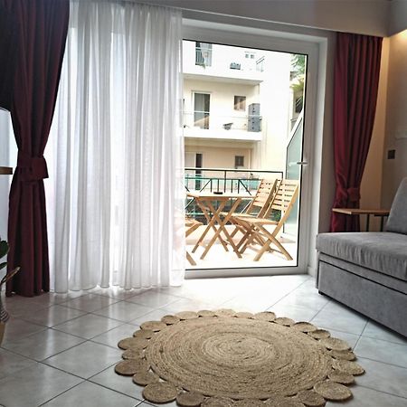 Filikon Maisonettes Kalamata Rum bild