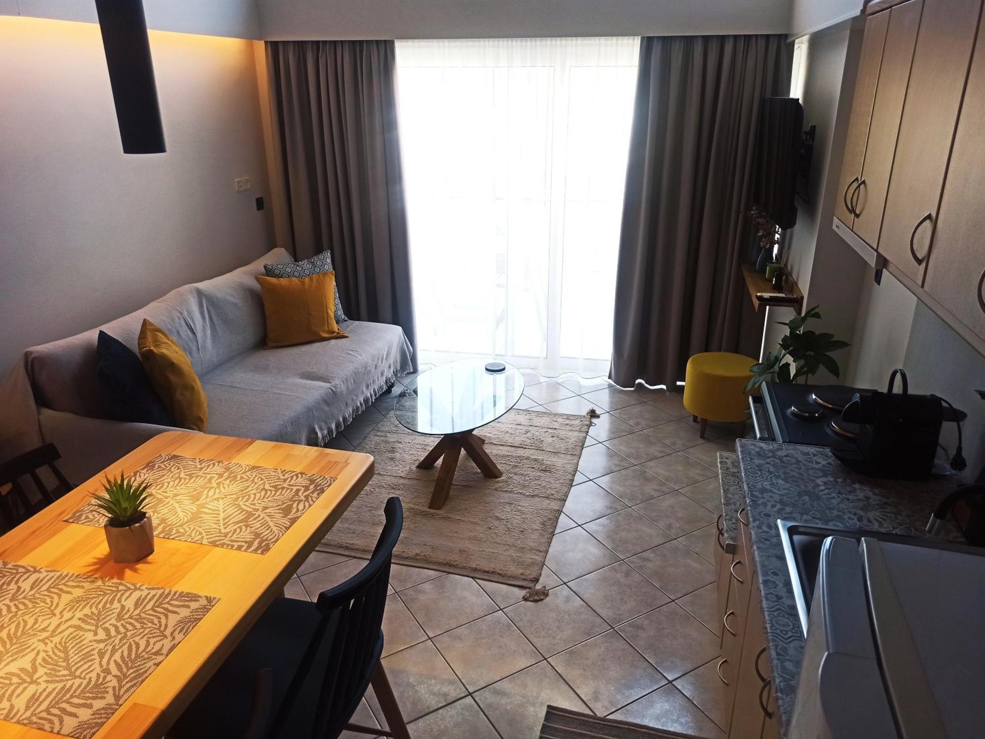 Filikon Maisonettes Kalamata Exteriör bild